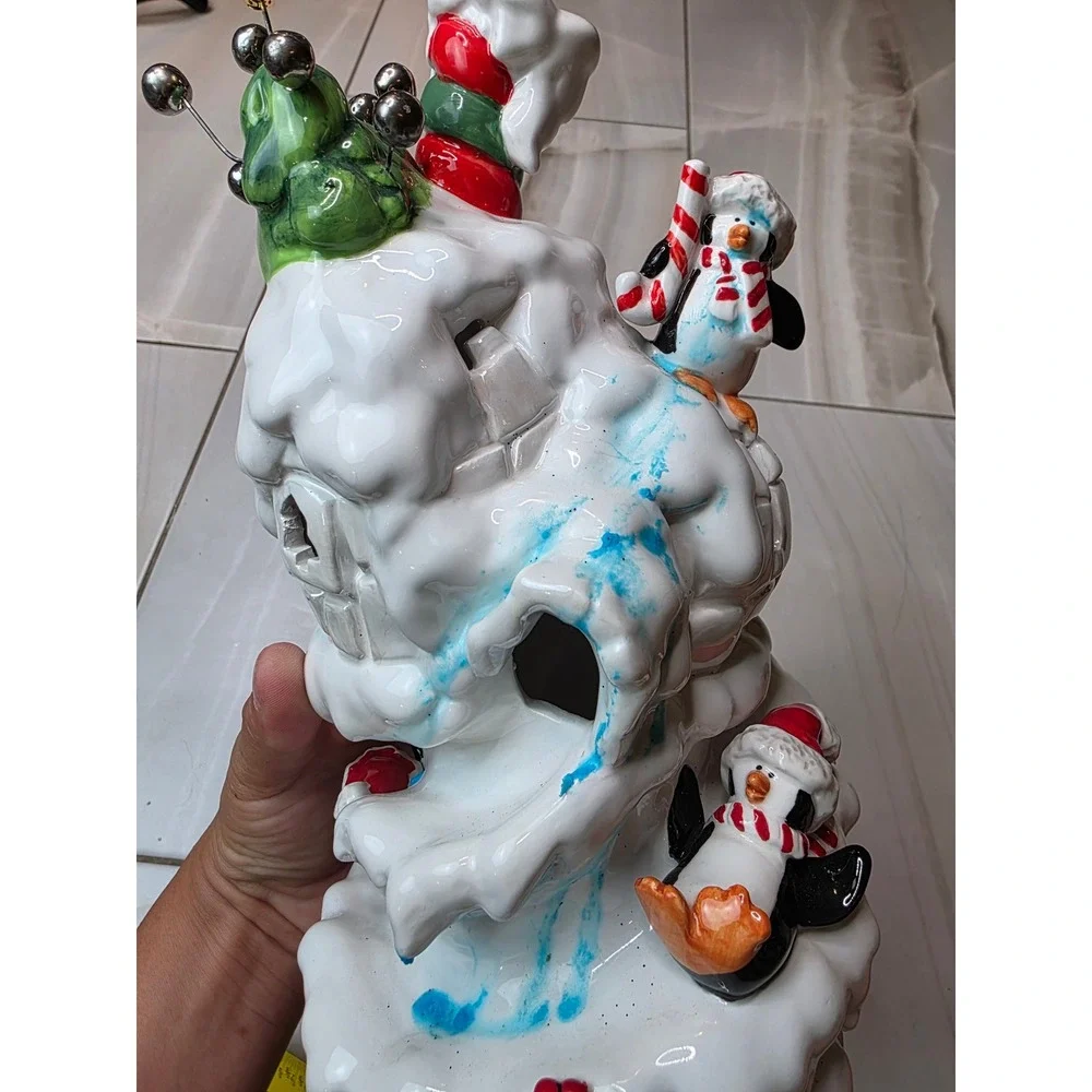 Occaxions North Pole Place Penguin Ice House Tea Light Holder 91005 Christmas A6